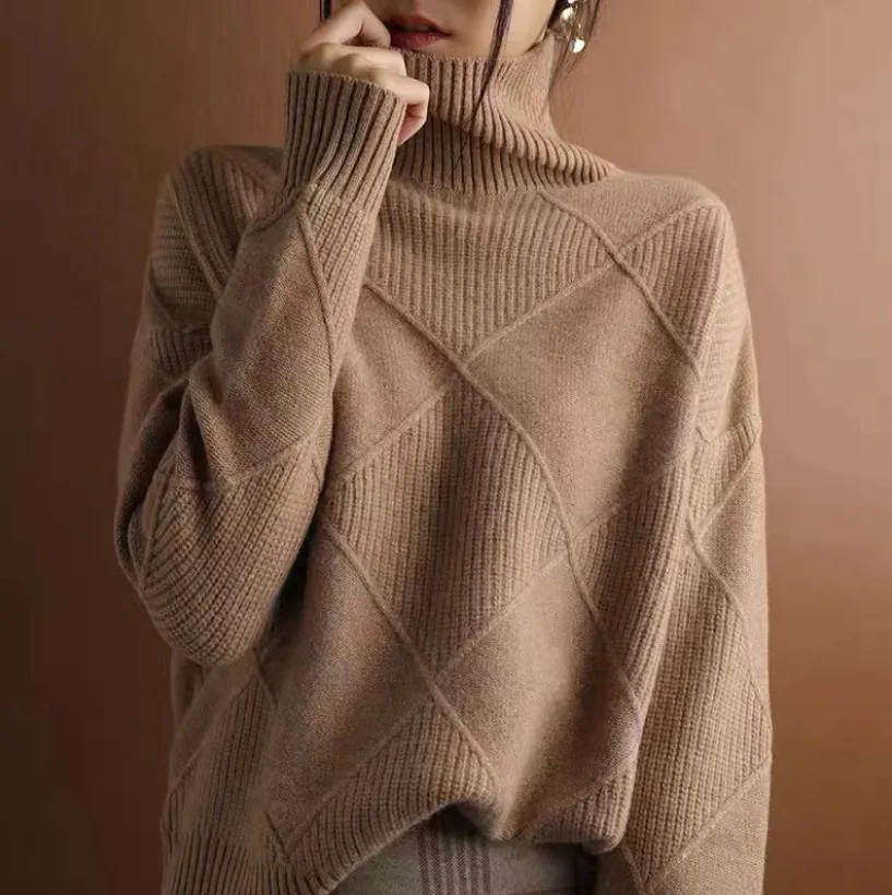 Sandra | Soft Knit Turtleneck