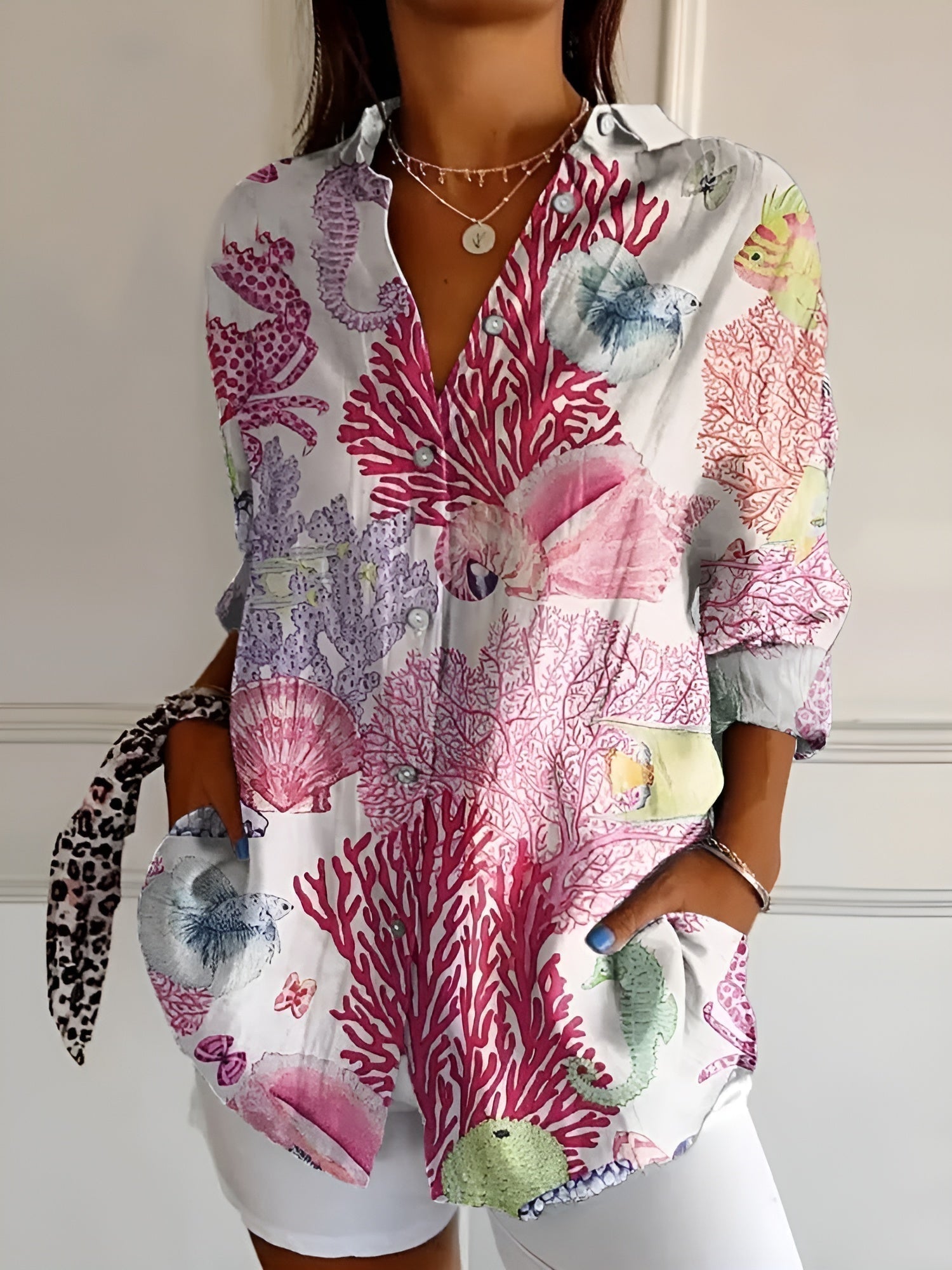 LOZZA – FLORAL BUTTON-UP BLOUSE