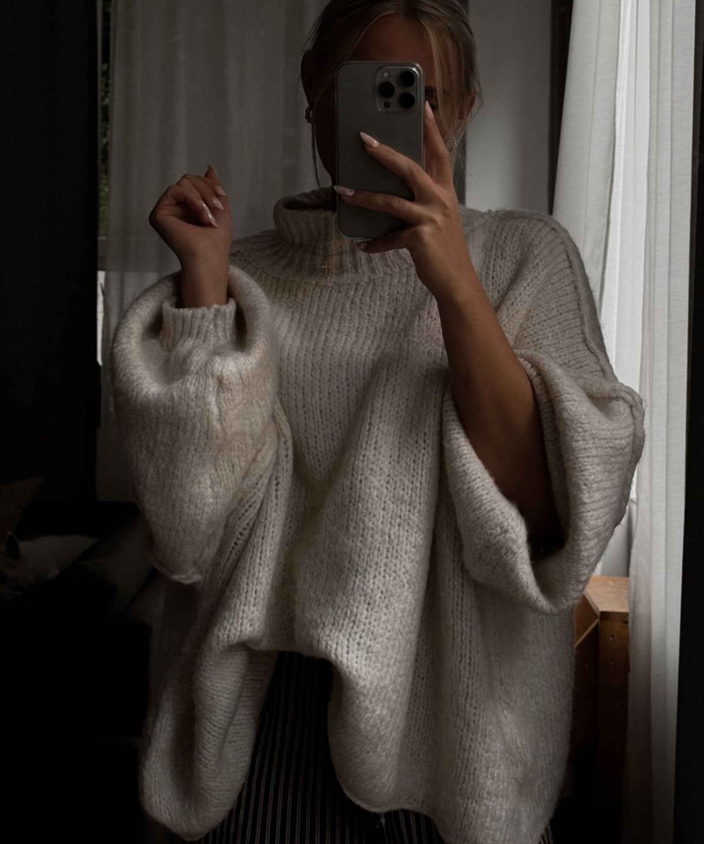 Lira | Oversized Jumper